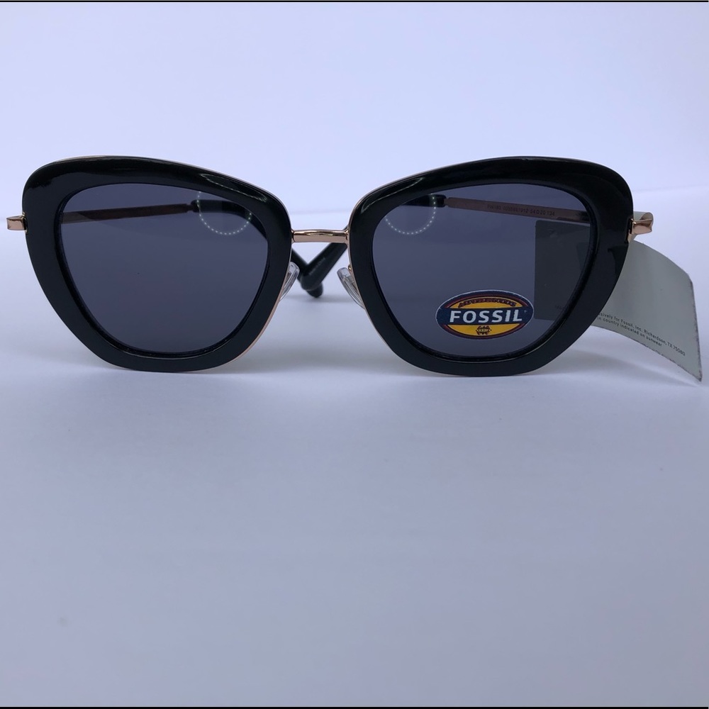NWT Fossil Cat Eye Sunglasses